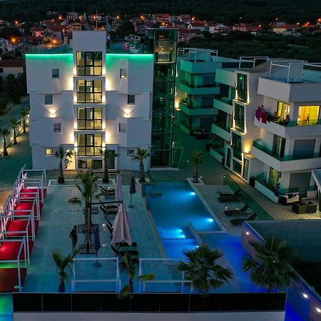 Boutique Residence Cosmopolis Бибинье Экстерьер фото
