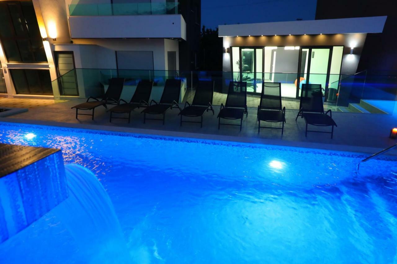 Boutique Residence Cosmopolis Бибинье Экстерьер фото