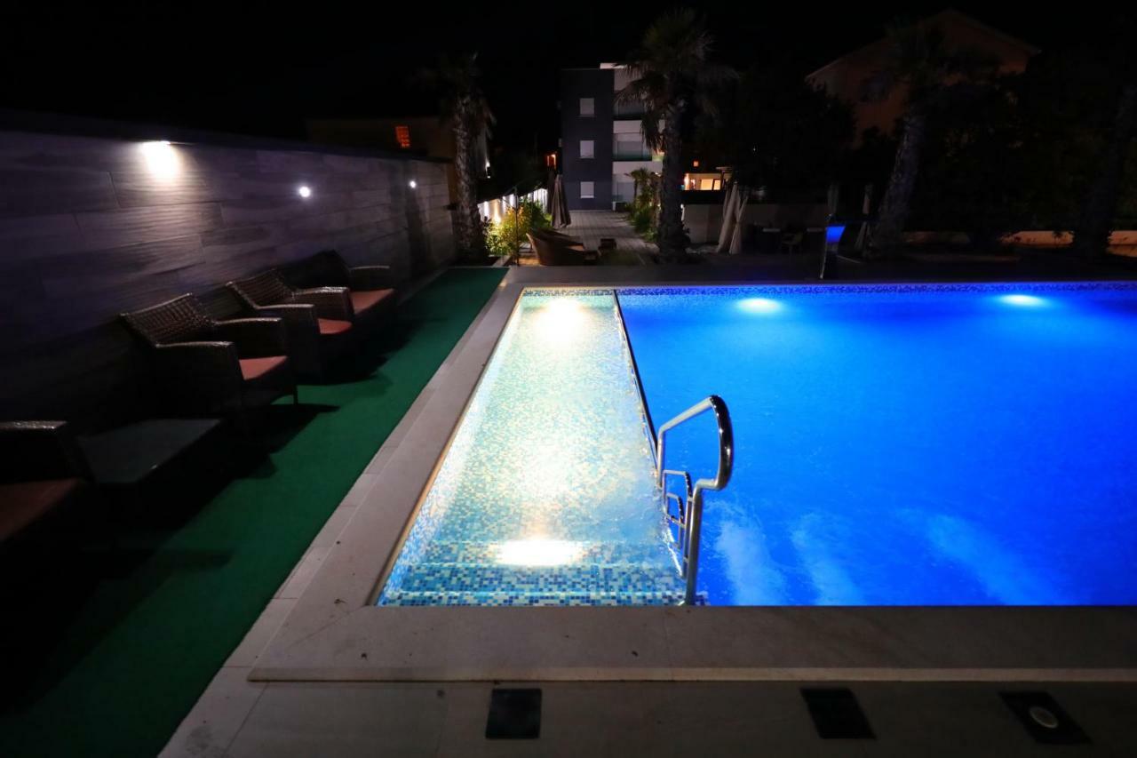 Boutique Residence Cosmopolis Бибинье Экстерьер фото