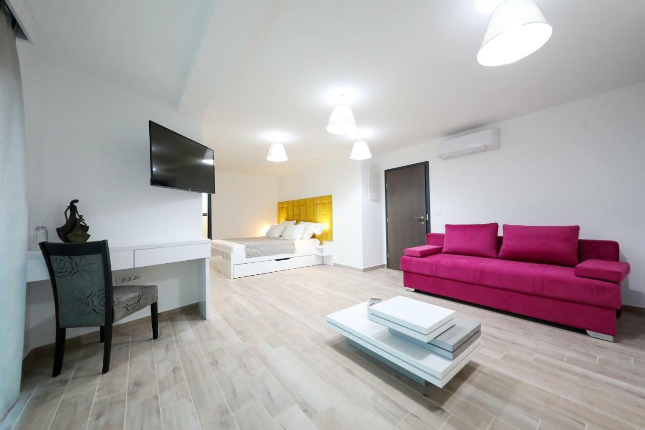 Boutique Residence Cosmopolis Бибинье Экстерьер фото